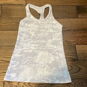 Lululemon Nuuk Fabric Tank Size 6